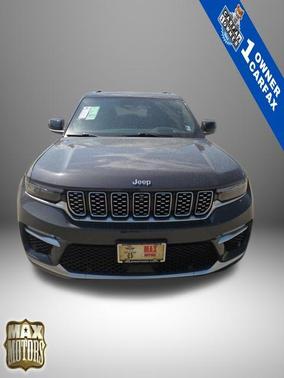 Baltic Gray Metallic Clearcoat 2024 Jeep Grand Cherokee Summit
