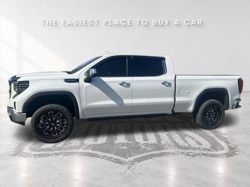 White Frost Tricoat 2025 GMC Sierra 1500 SLT