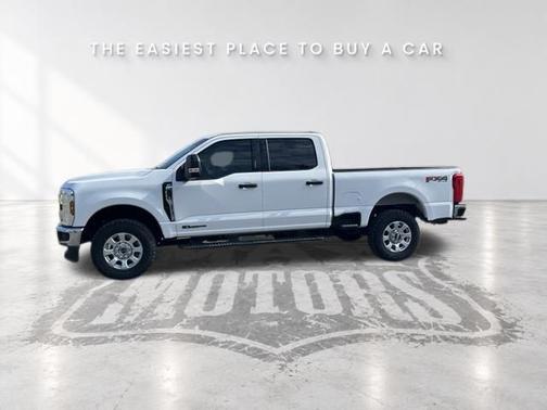 Oxford White 2024 Ford F-250 XLT