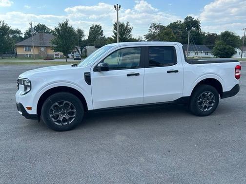 Oxford White 2026 Ford Maverick XLT