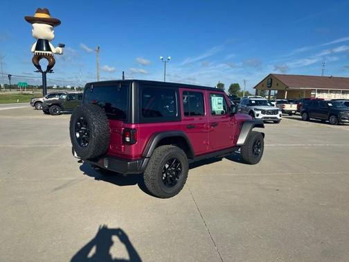 Tuscadero Pearlcoat 2026 Jeep Wrangler Willys