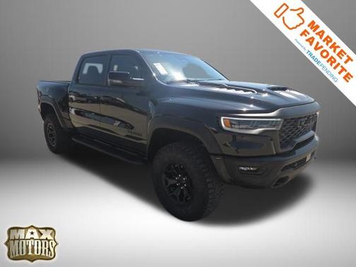 Diamond Black Crystal Pearlcoat 2026 RAM 1500 RHO