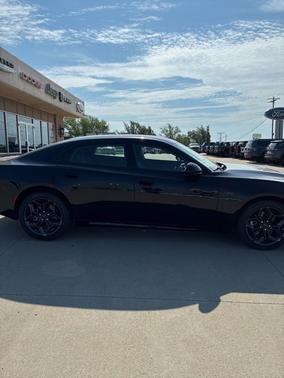 Diamond Black Crystal Pearlcoat 2026 Dodge Charger R/T