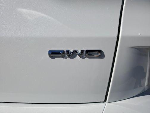 2026 Ford Escape ST-Line Elite