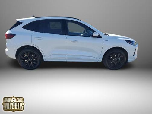 2026 Ford Escape ST-Line Elite