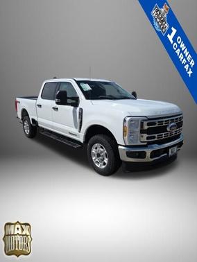 Oxford White 2025 Ford F-250 XLT