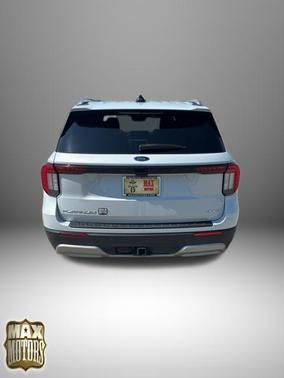SPACE WHITE METALLIC 2025 Ford Explorer Platinum