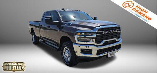 2025 RAM 2500 Tradesman Crew Cab 4x4 8' Box