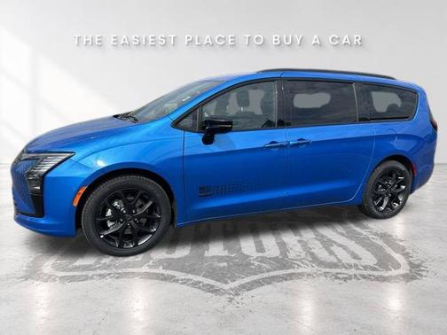 Hydro Blue Pearlcoat 2027 Chrysler Pacifica Select AWD