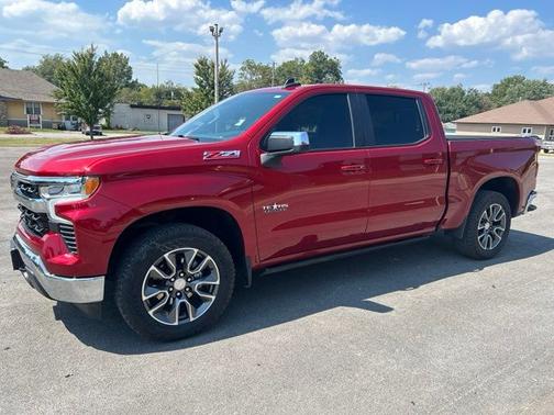 Radiant Red Tintcoat 2024 Chevrolet Silverado 1500 LT