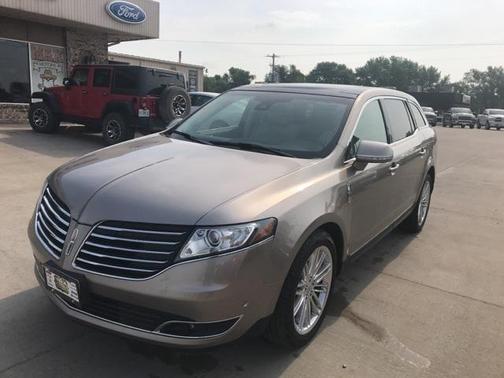 ICED MOCHA 2019 Lincoln MKT Reserve