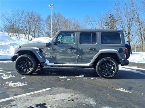 2022 Jeep Wrangler Unlimited Sahara