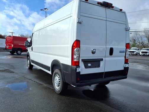 2025 RAM ProMaster 2500 Tradesman