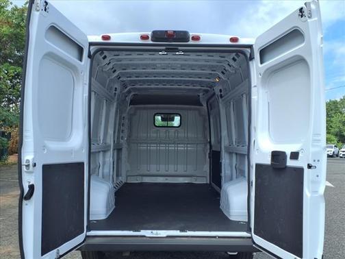 2025 RAM ProMaster 2500 Tradesman