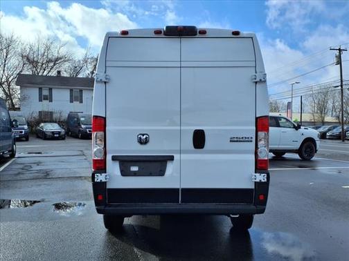 2025 RAM ProMaster 2500 Tradesman