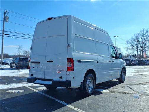 2015 Nissan NV Cargo NV2500 HD S V6