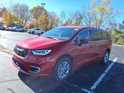 2026 Chrysler Pacifica L