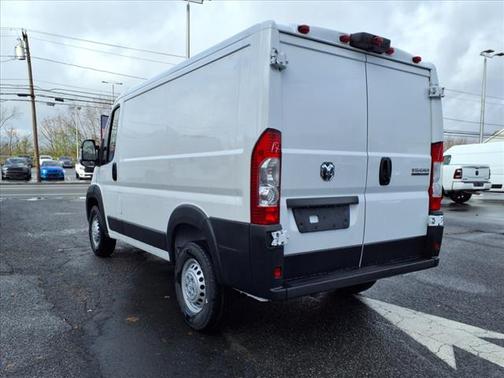 2025 RAM ProMaster 1500 Low Roof
