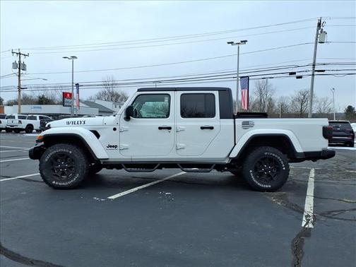 2022 Jeep Gladiator Willys