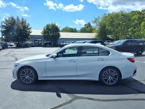 2021 BMW 330 i xDrive
