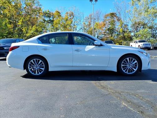 2023 INFINITI Q50 Base