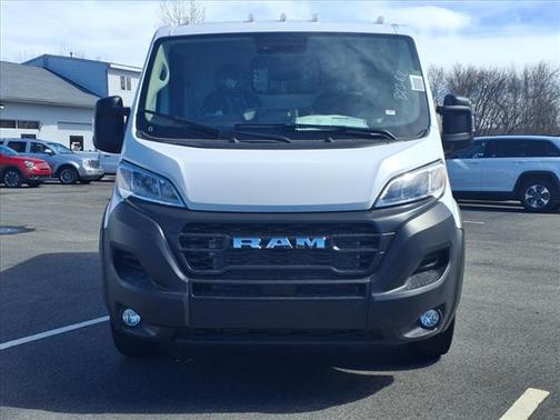 2025 RAM ProMaster 1500 Low Roof