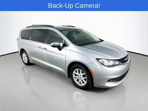 2021 Chrysler Voyager LXI