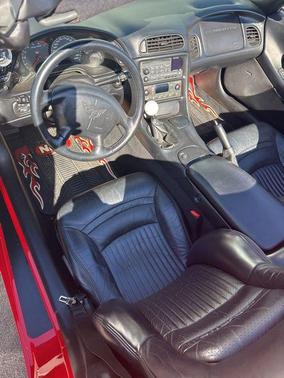 2001 Chevrolet Corvette Base