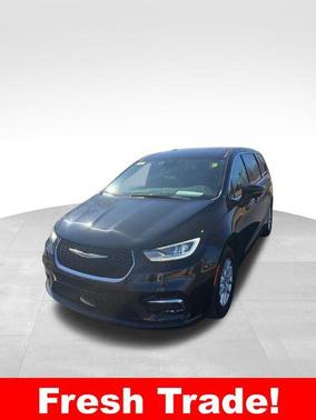 2025 Chrysler Pacifica L