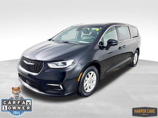 2025 Chrysler Pacifica L