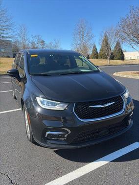 2025 Chrysler Pacifica L