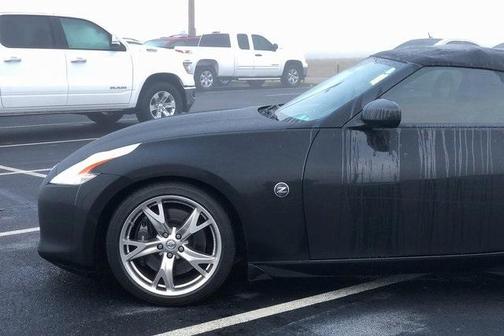 Photo 5 of 25 of 2012 Nissan 370Z Touring