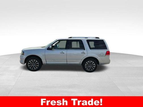 2015 Lincoln Navigator Base