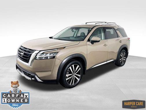 2024 Nissan Pathfinder Platinum