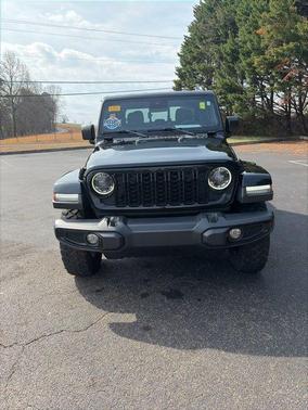 2024 Jeep Gladiator Willys