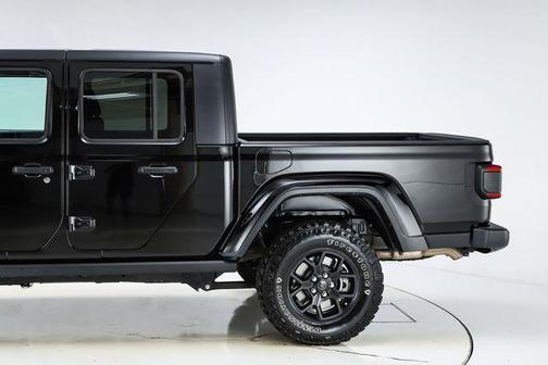 2024 Jeep Gladiator Willys