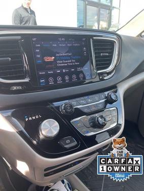 2019 Chrysler Pacifica Touring-L Plus