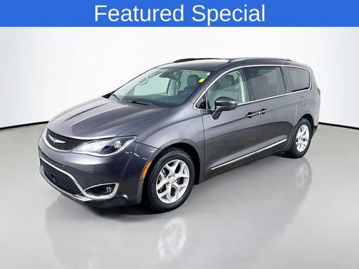 2019 Chrysler Pacifica Touring-L Plus