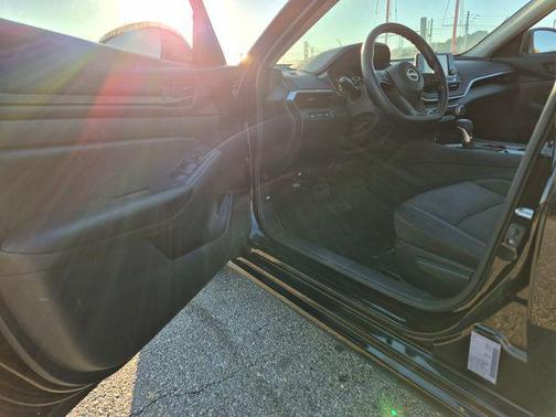 2024 Nissan Altima S FWD