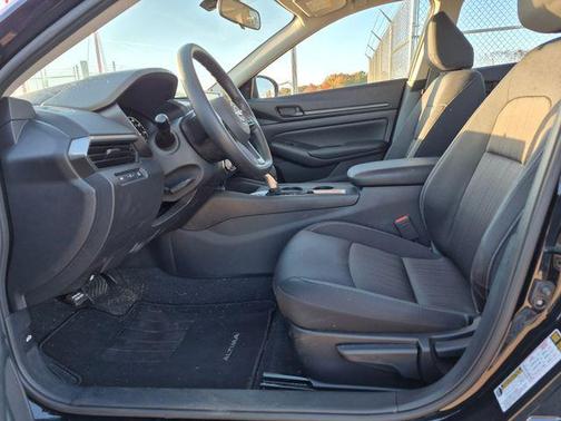 2024 Nissan Altima S FWD