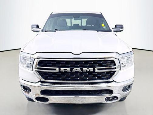Bright White Clearcoat 2022 RAM 1500 Big Horn/Lone Star