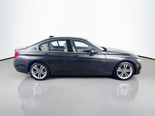 2017 BMW 330 330i