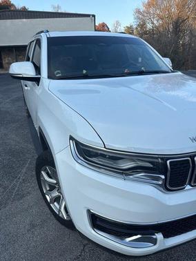 2022 Jeep Wagoneer Series I 4x2