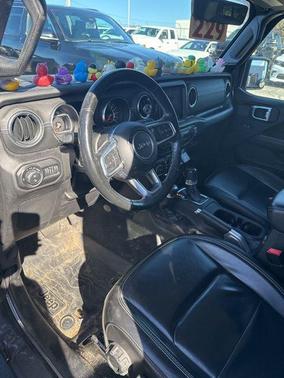 2021 Jeep Gladiator Overland