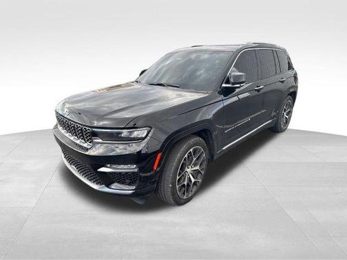2023 Jeep Grand Cherokee Summit