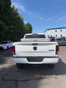 Bright White Clearcoat 2016 RAM 2500 Laramie