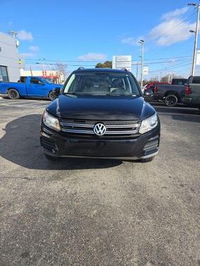 2016 Volkswagen Tiguan S
