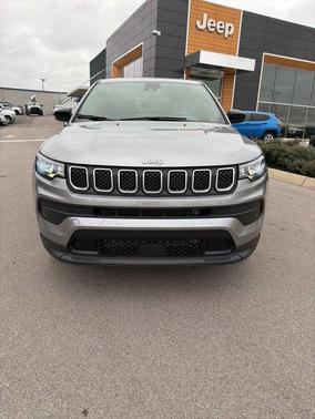2023 Jeep Compass Sport