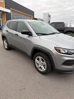2023 Jeep Compass Sport