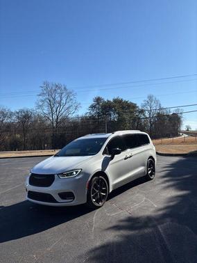 2024 Chrysler Pacifica Limited